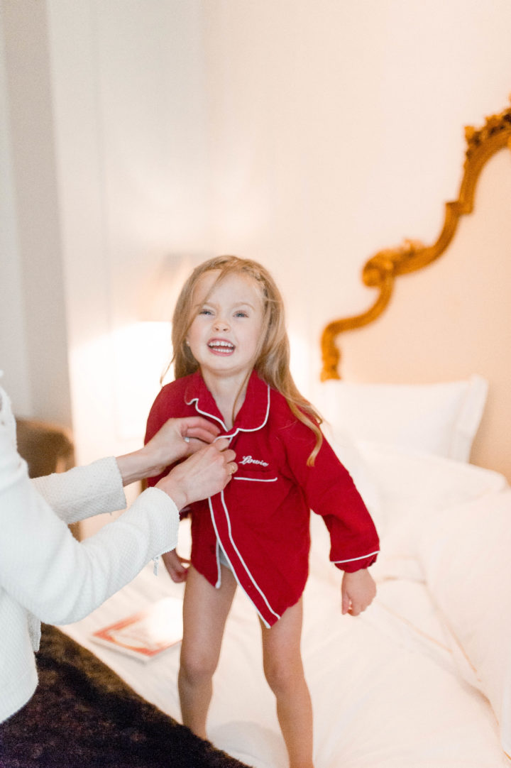 Eva Amurri Martino's daughter Marlowe jumps on the bed at the Plaza Hotel in New York City