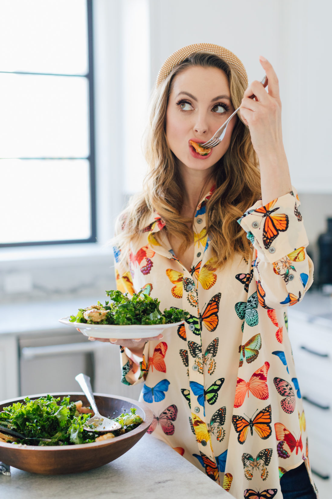 Healthy Recipe: Apricot-Glazed Shrimp & Quinoa Salad - Happily Eva After