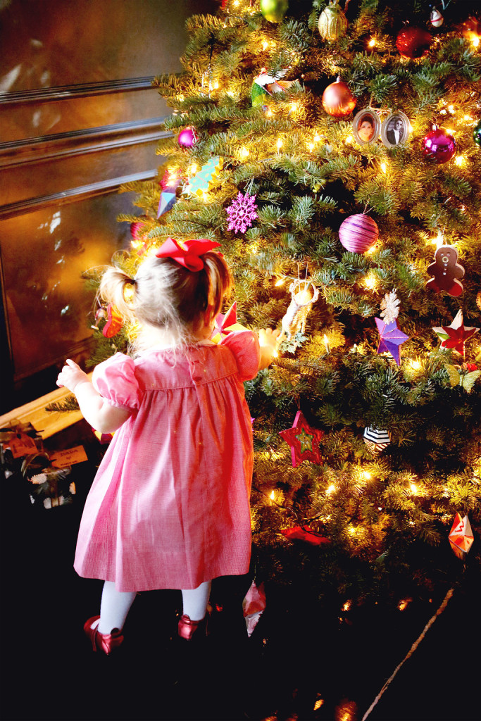 Decorating for Christmas - Happily Eva After