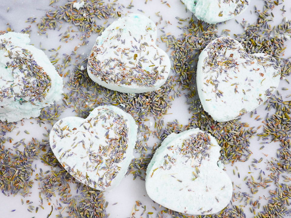 Eva Amurri shares how to make relaxing DIY lavender bath bombs