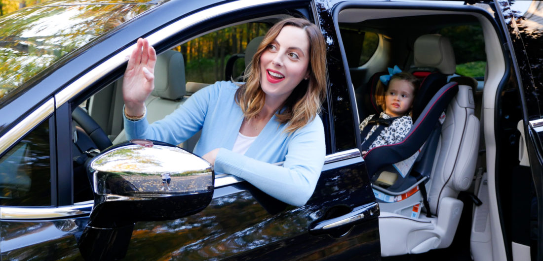 Eva Amurri Martino drives her black Chrysler Pacifica with daughter Marlowe in the car