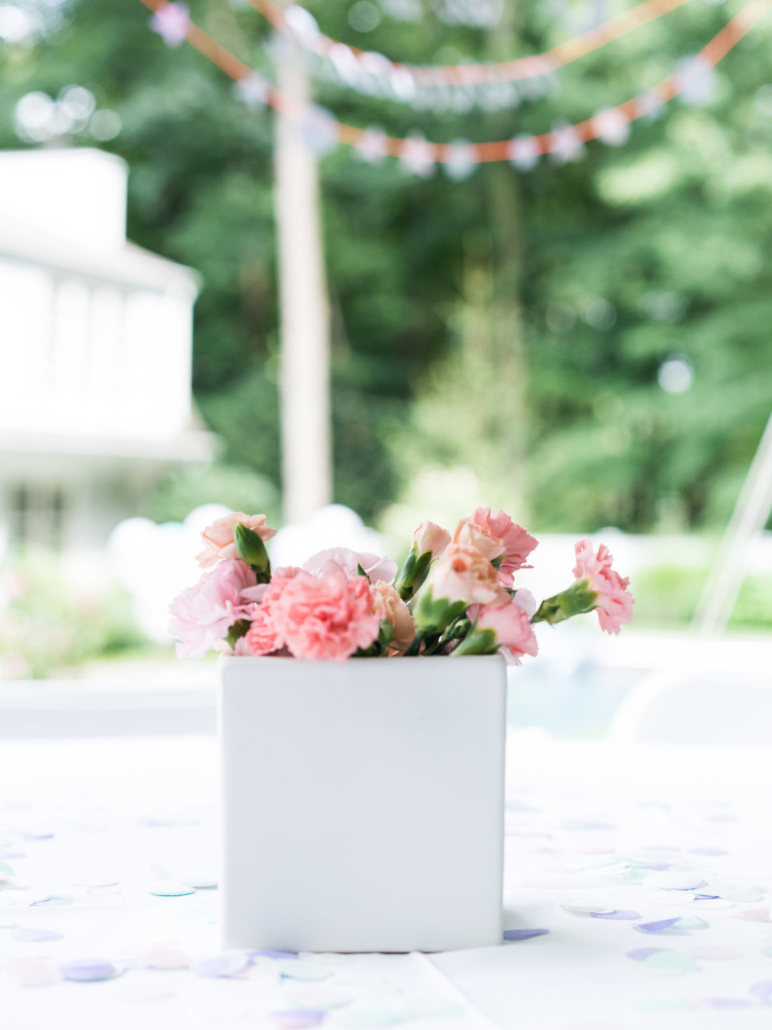 Eva Amurri Martino decorates the backyard of her Connecticut home for daughter Marlowe's 3rd birthday party with a Sharks vs. Mermaids theme