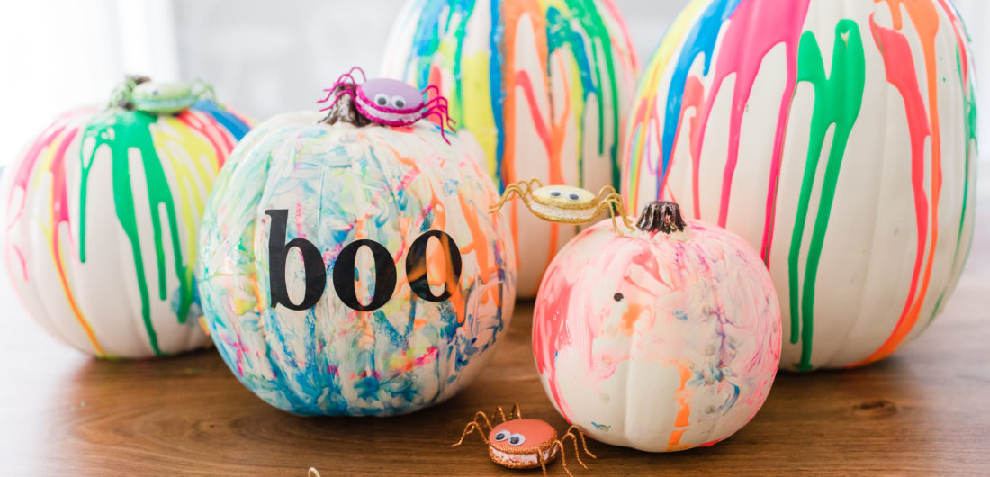 Eva Amurri Martino makes DIY technicolor pumpkins for Halloween with her two toddler children
