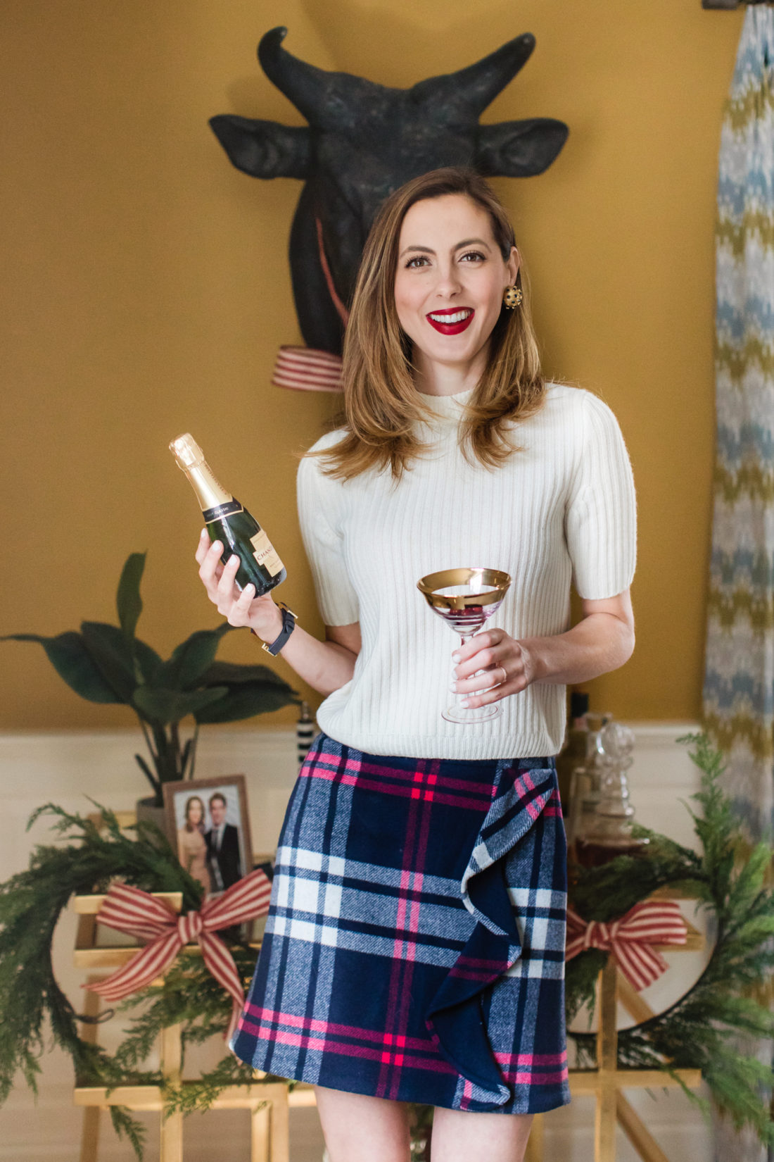 Eva Amurri Martino greets her Christmas guests with a Poinsettia cocktail