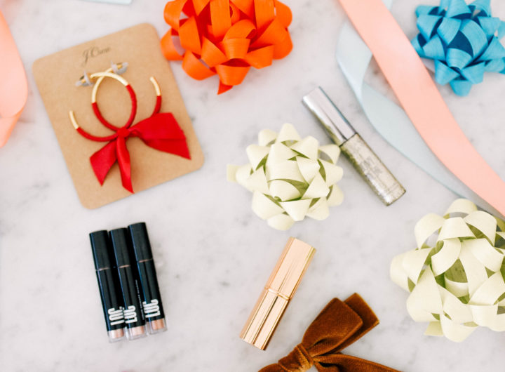 Eva Amurri Martino shares her monthly roundup of obsessions for December, focusing on Holiday makeup and accessories
