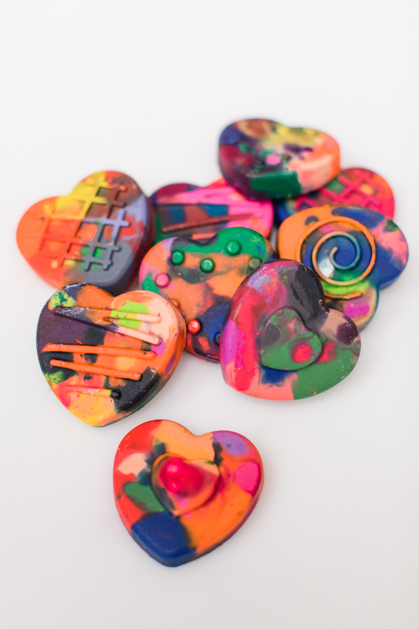 DIY Recycled Heart Crayons. - DomestikatedLife