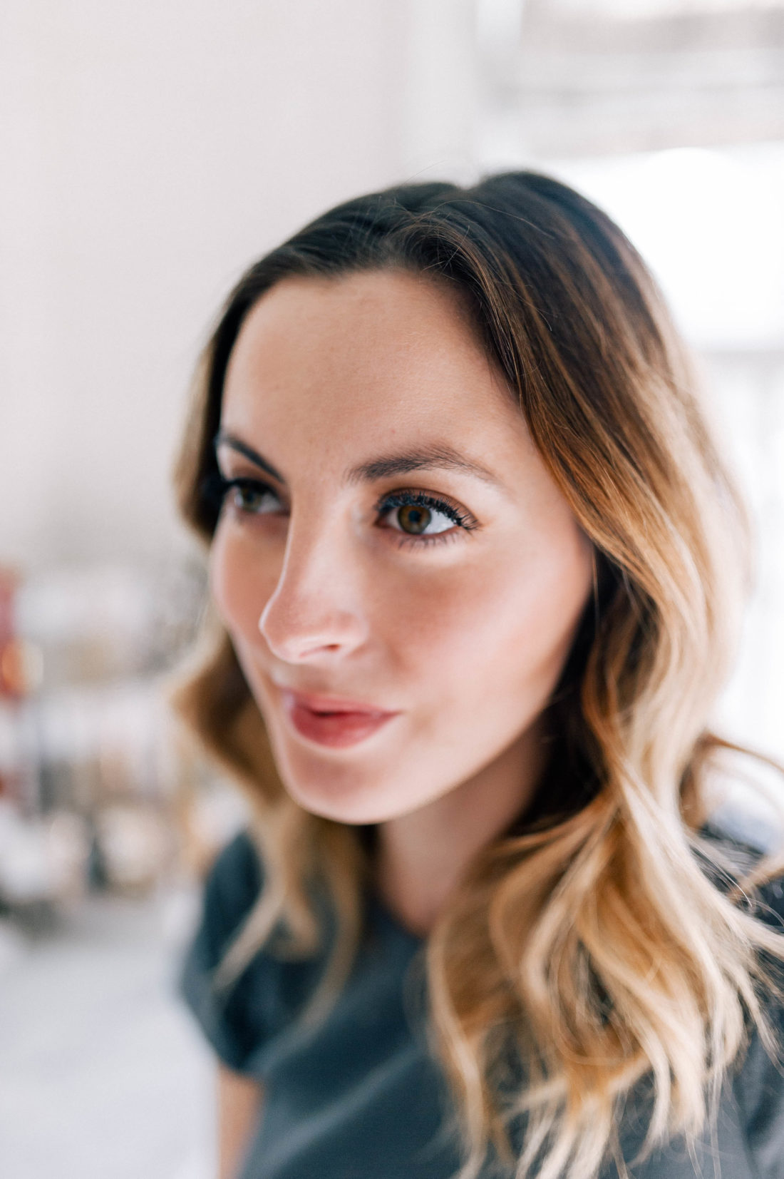 Eva Amurri Martino shows her thicker, tinted brows before makeup application