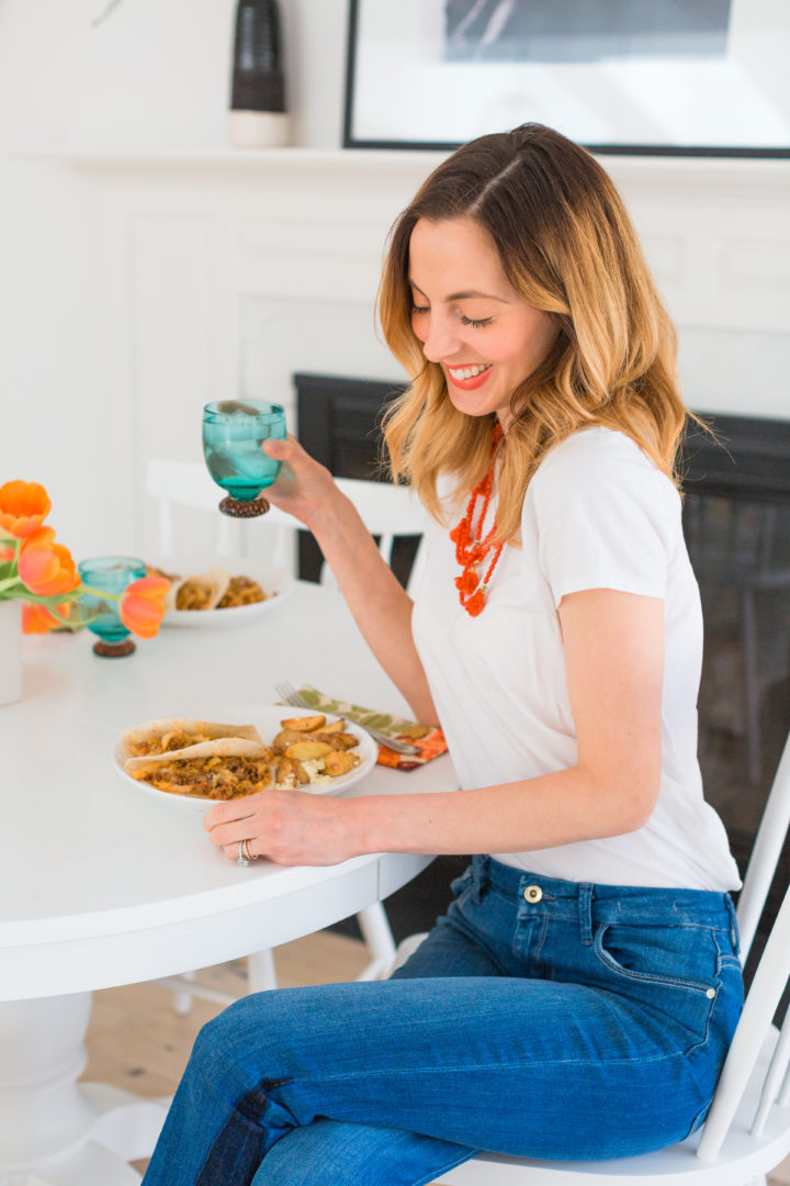 Eva Amurri Martino makes Blue Apron Chorizo Tacos.