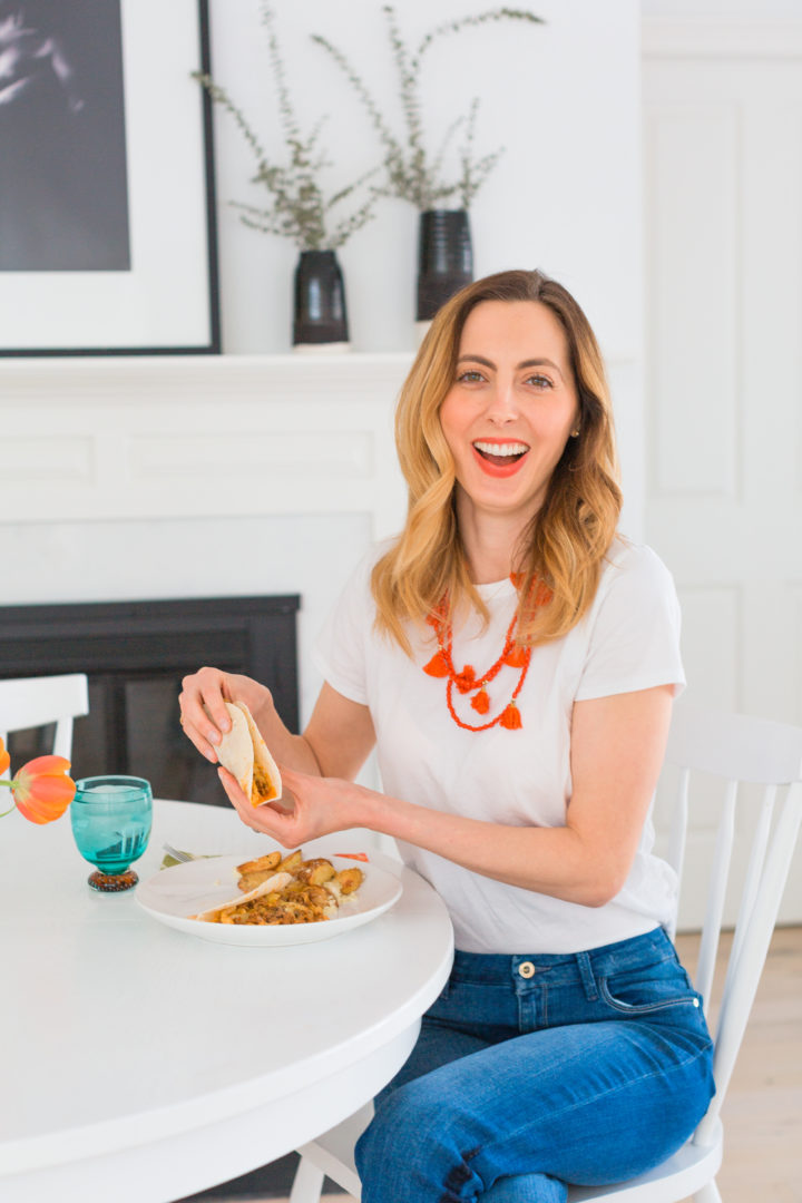 Eva Amurri Martino makes Blue Apron Chorizo Tacos.