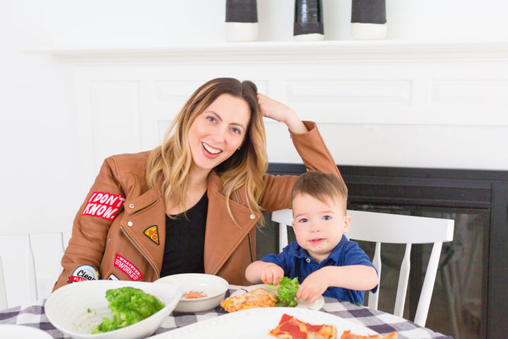 Eva Amurri Martino enjoys pizza night with her kiddos