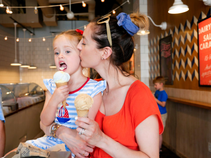 Eva Amurri Martino kisses her daughter Marlowe on the cheek as they both enjoy an ice cream cone in Charleston