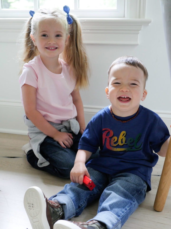 Eva Amurri Martino's kids Marlowe and Major laugh together on the floor of their Connecticut home