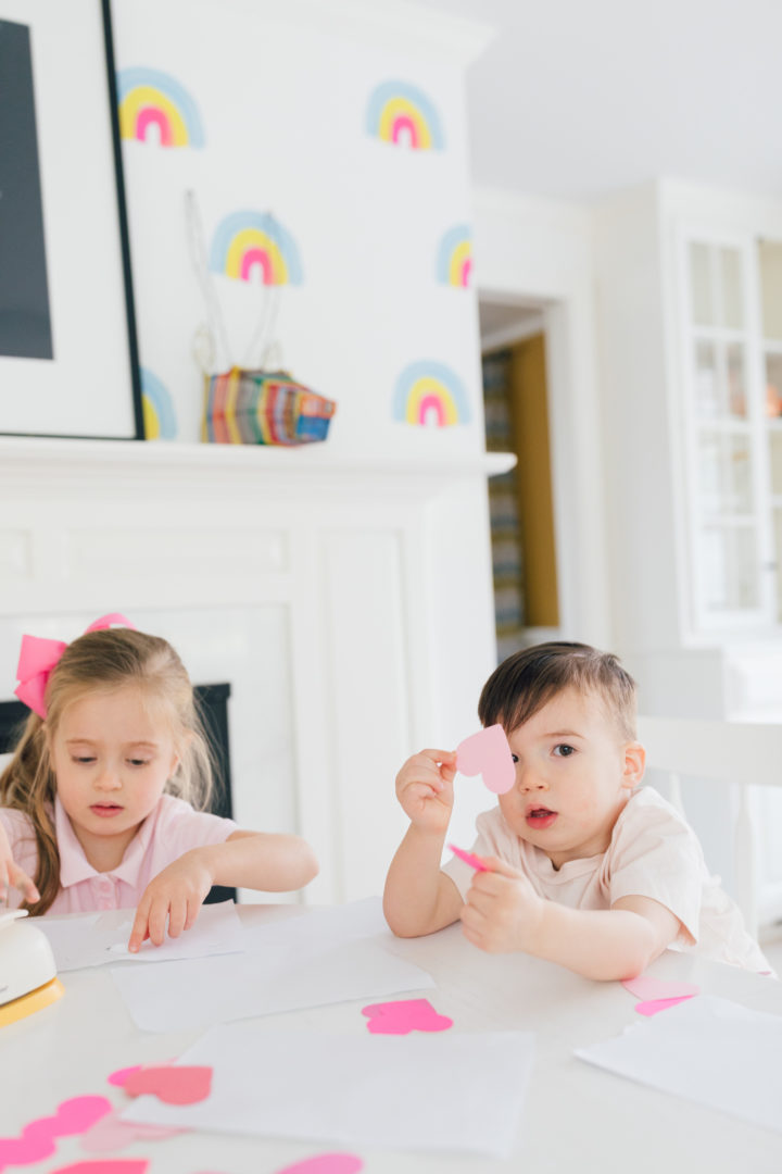 DIY Ombré Heart Trees – Happily Eva After