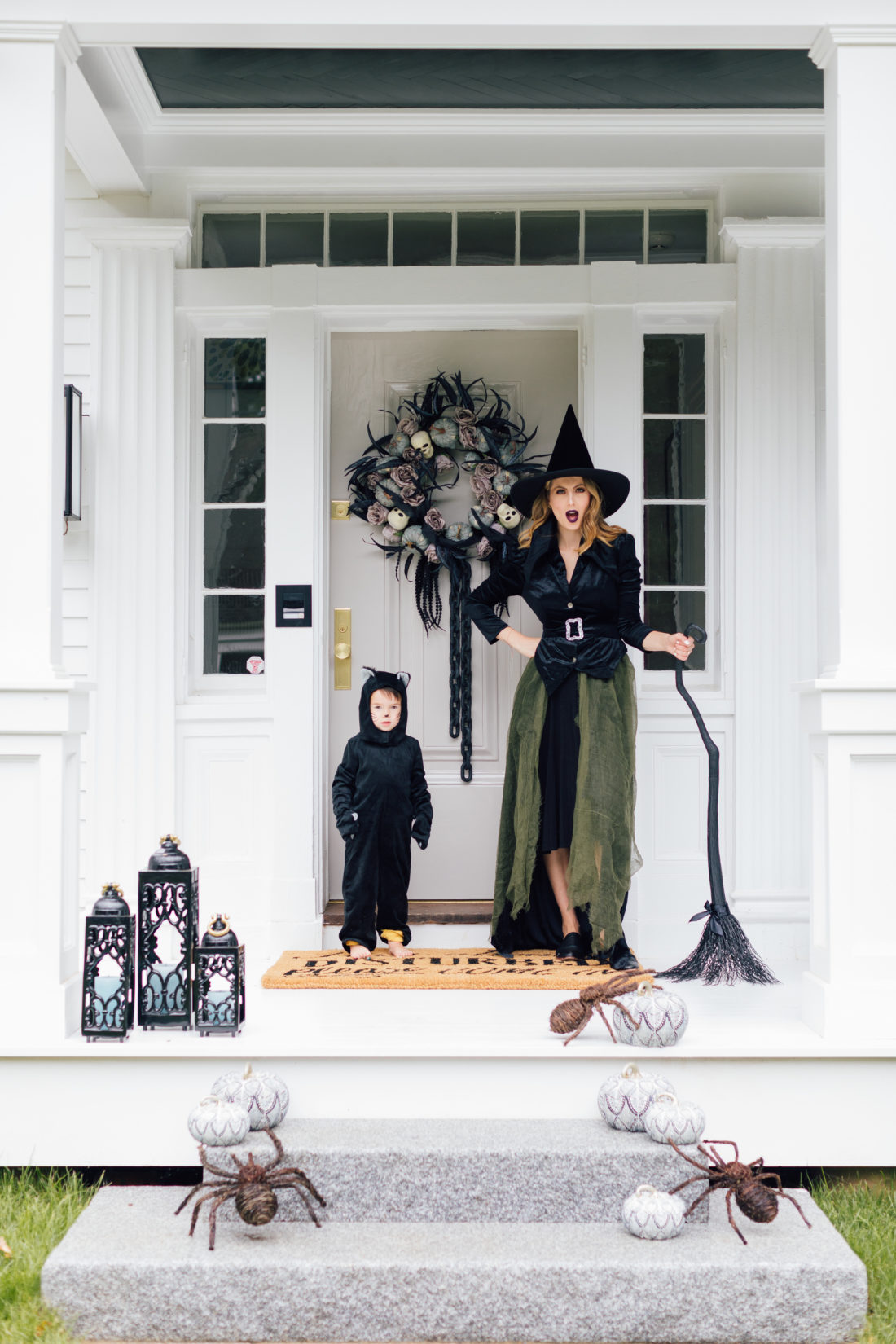 Eva Amurri Martino and son Major dress up their house for Halloween