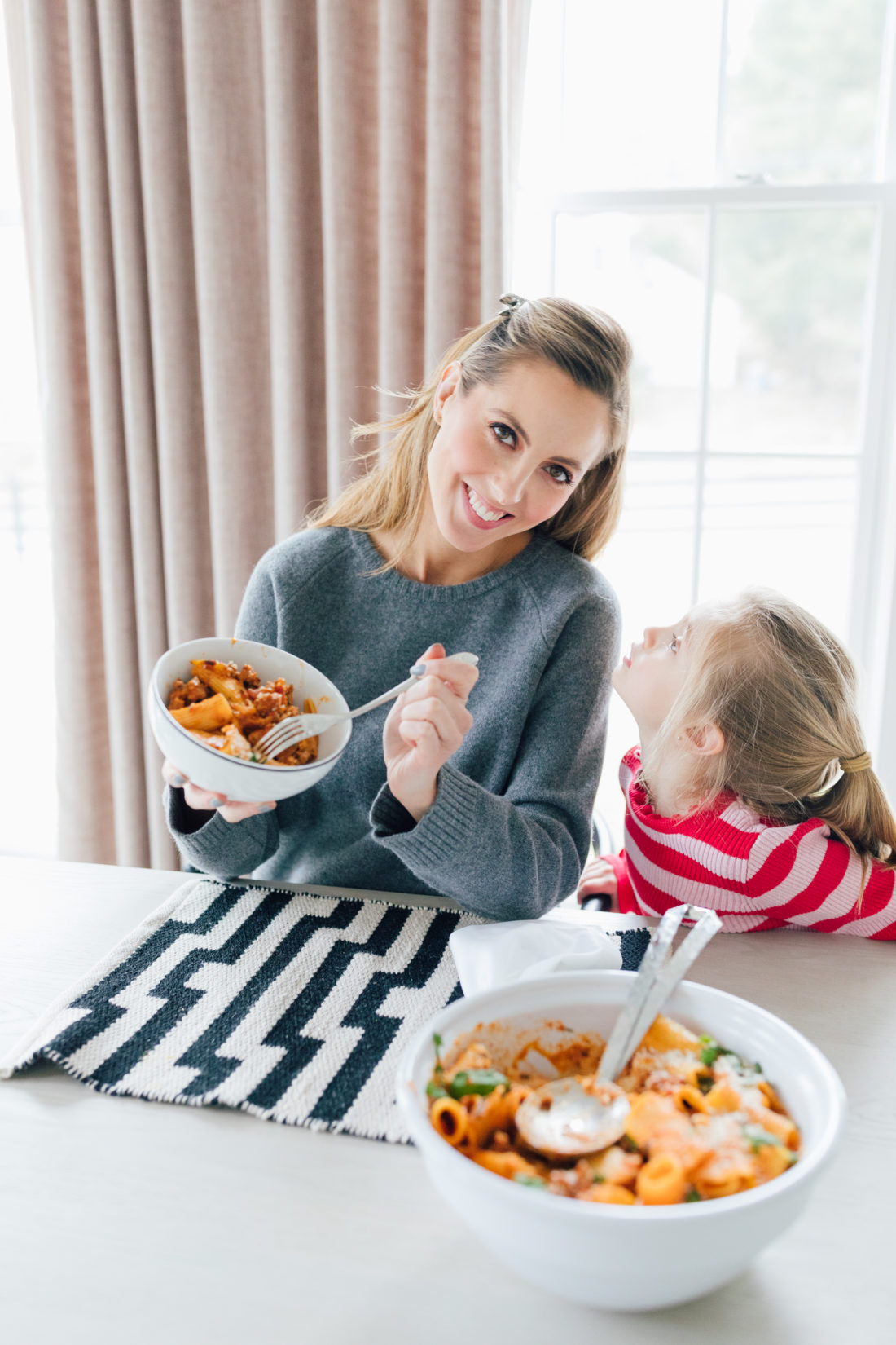 Blogger Eva Amurri shares an easy one-pot creamy sausage and pepper pasta recipe