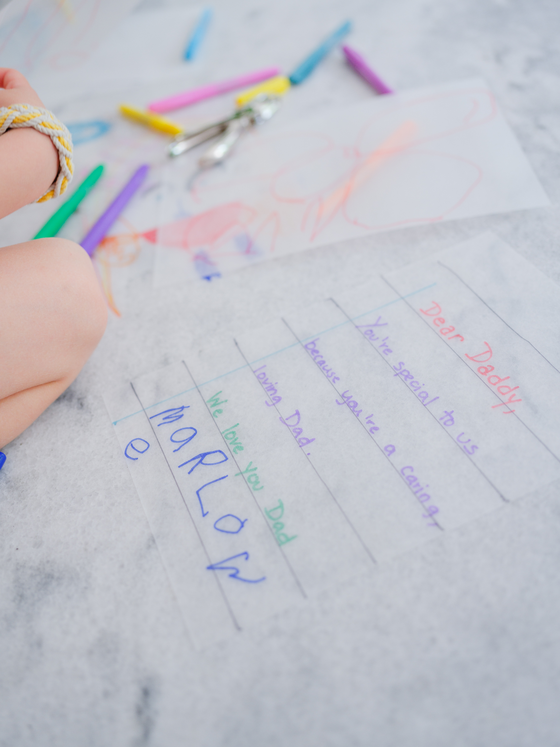 Eva Amurri Shows Us an Easy DIY Portrait Keychain Craft for Father's Day