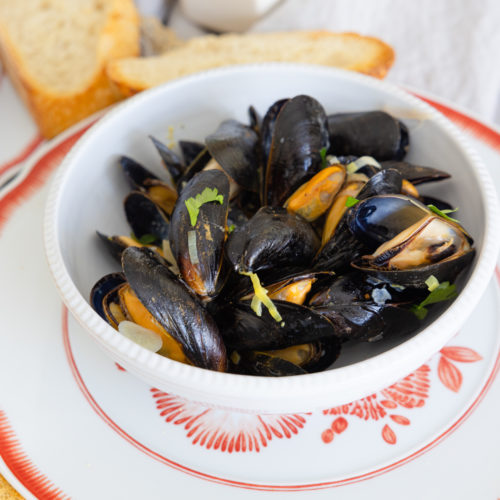 Eva Amurri shares a recipe for Drunken Mussels