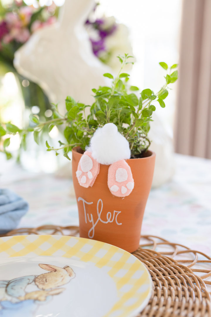 Eva Amurri shares an adorable Easter Bunny Potted Plant Place Card craft.